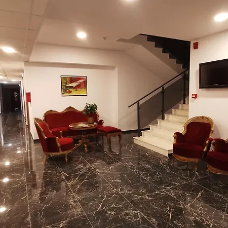 Apartment O&s Luxury By The
