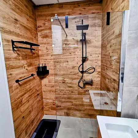O&s Luxury By The Apartment Ohrid