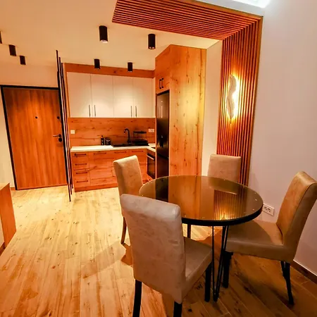 O&s Luxury By The Apartment Ohrid